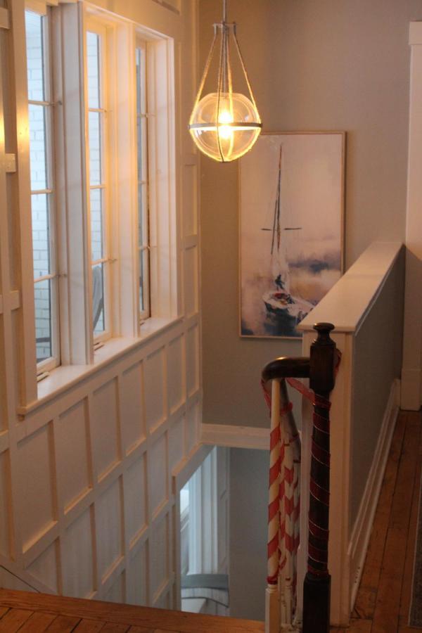 The Hillside B&B. Home W/ Breakfast Service! 위스콘신 델즈 외부 사진