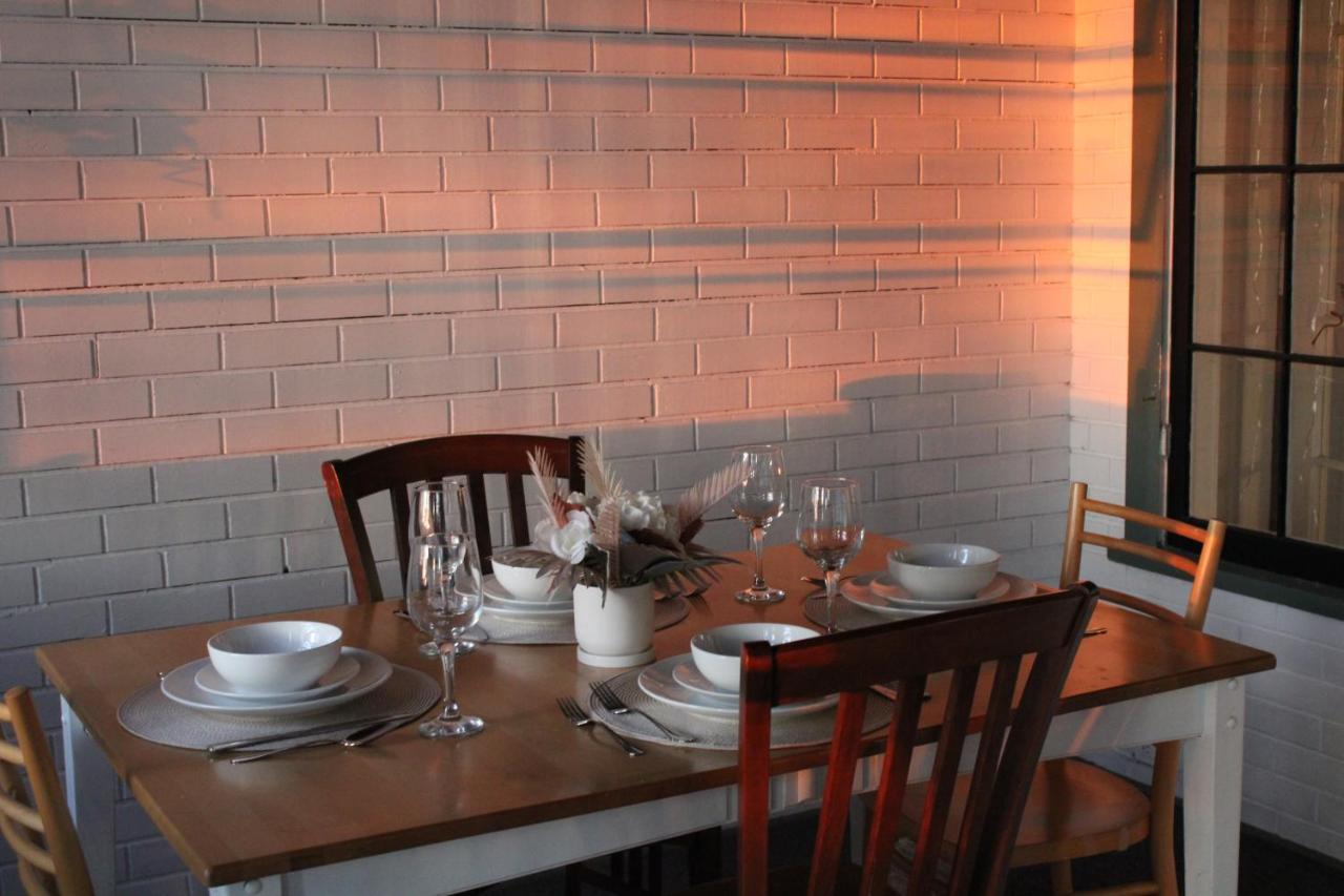 The Hillside B&B. Home W/ Breakfast Service! 위스콘신 델즈 외부 사진
